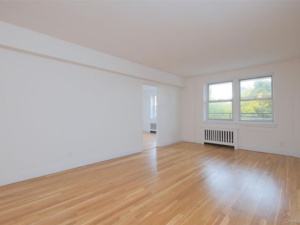 440 Warburton Avenue 3G, Yonkers NY 10701