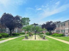 15244 Jewel Avenue 102A, Flushing NY 11367