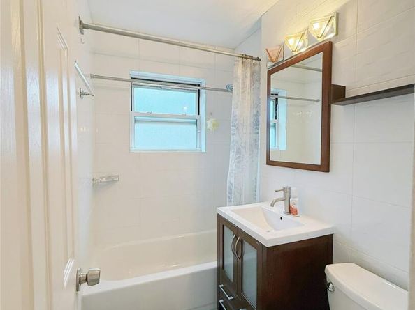 15244 Jewel Avenue 102A, Flushing NY 11367