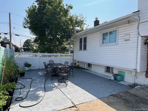 49 Catalpa Street, North Babylon NY 11703