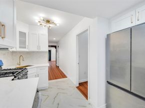 192-23 116th Road, Saint Albans NY 11412