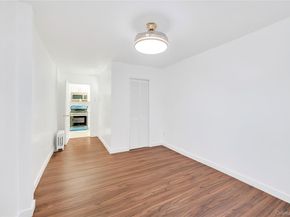 192-23 116th Road, Saint Albans NY 11412