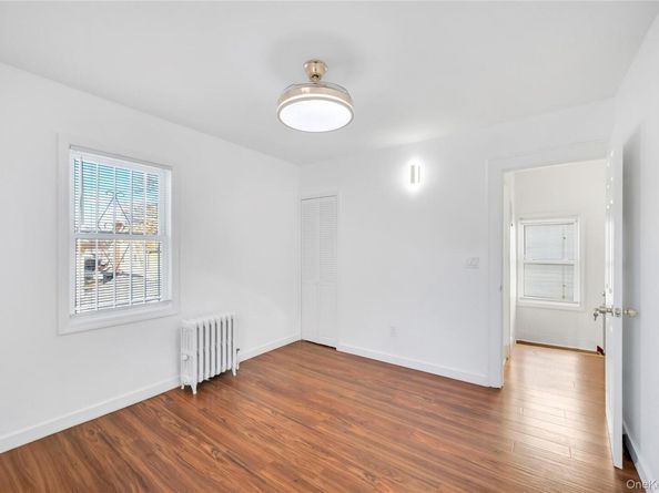 192-23 116th Road, Saint Albans NY 11412