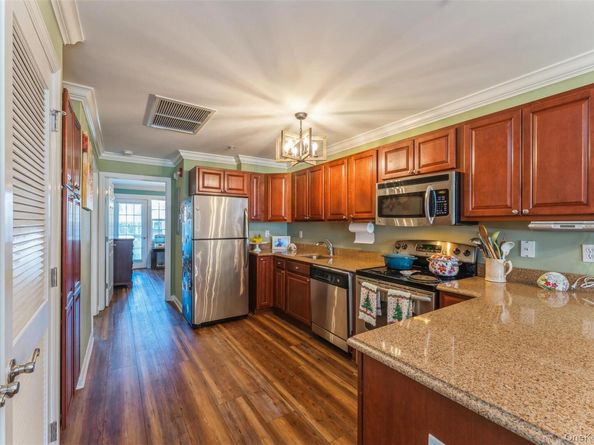 1207 Willow Lane, Valley Stream NY 11580