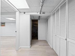 42-25 189th Street, Flushing NY 11358