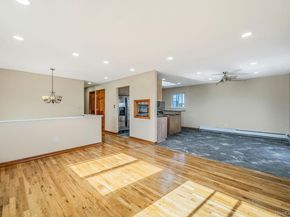 4 Bay Place, Lindenhurst NY 11757