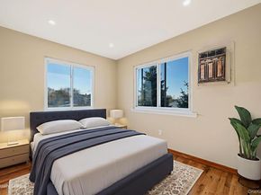 4 Bay Place, Lindenhurst NY 11757