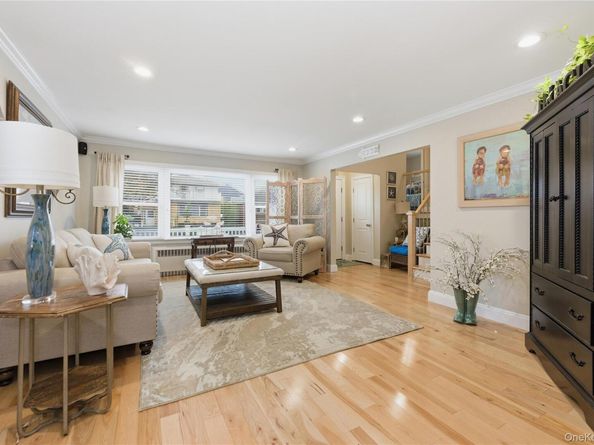 371 E Penn Street, Long Beach NY 11561