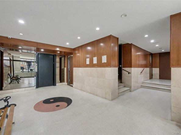 1577 E 17th Street 6M, Brooklyn NY 11230