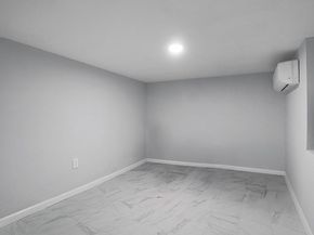 681 Rhinelander Avenue, Bronx NY 10462