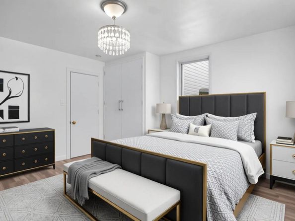 681 Rhinelander Avenue, Bronx NY 10462