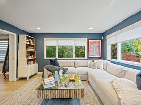 96 Oakdale Lane, Roslyn Heights NY 11577