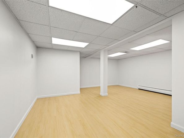 16803 Cryders Lane, Whitestone NY 11357