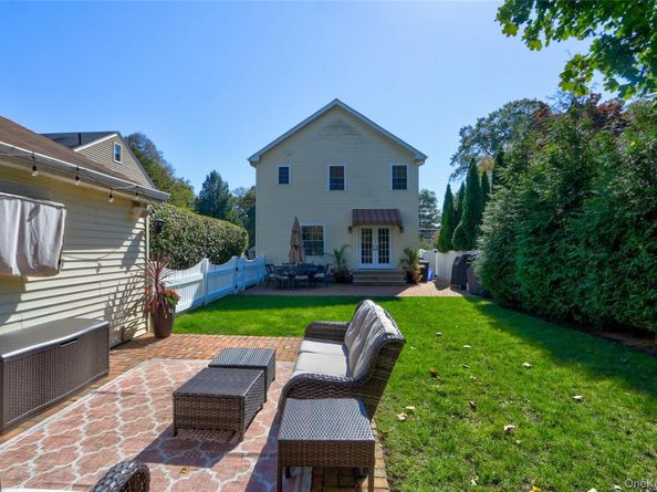 45 Woodland Avenue, Rockville Centre NY 11570