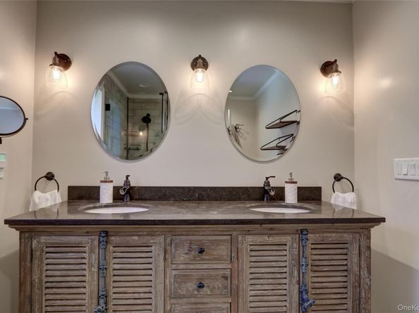 45 Woodland Avenue, Rockville Centre NY 11570