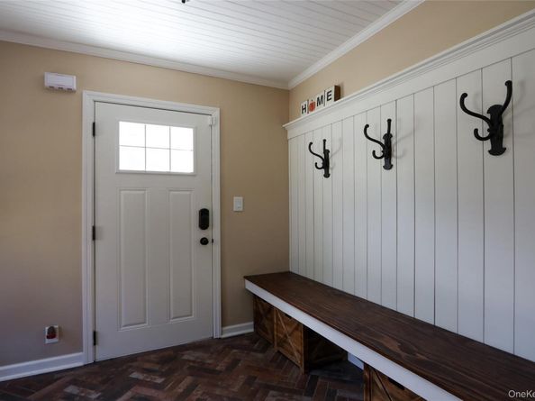 45 Woodland Avenue, Rockville Centre NY 11570