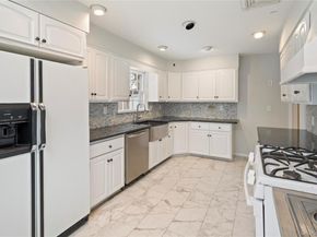 9 Oak Shore Drive, Bayville NY 11709