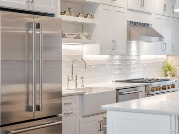 19 Club Court, Pleasantville NY 10570