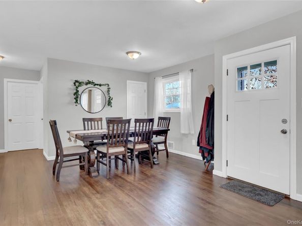 7 Winston Road, Centereach NY 11720