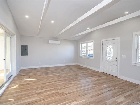 55 Alhambra Road, Massapequa NY 11758