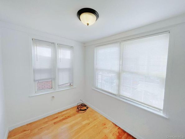 8735 129th Street, Richmond Hill NY 11418