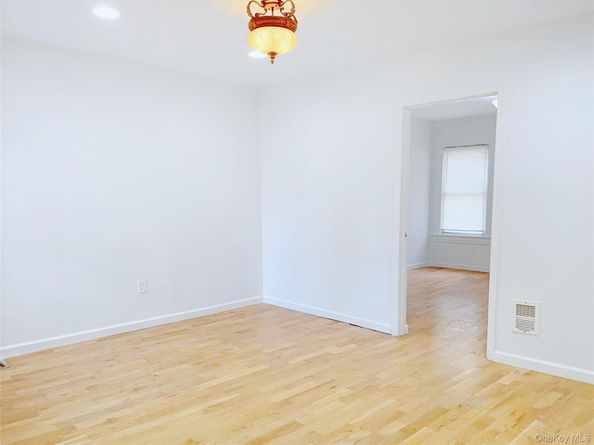 8735 129th Street, Richmond Hill NY 11418