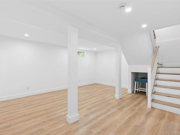 13 Shore Road, Hampton Bays NY 11946