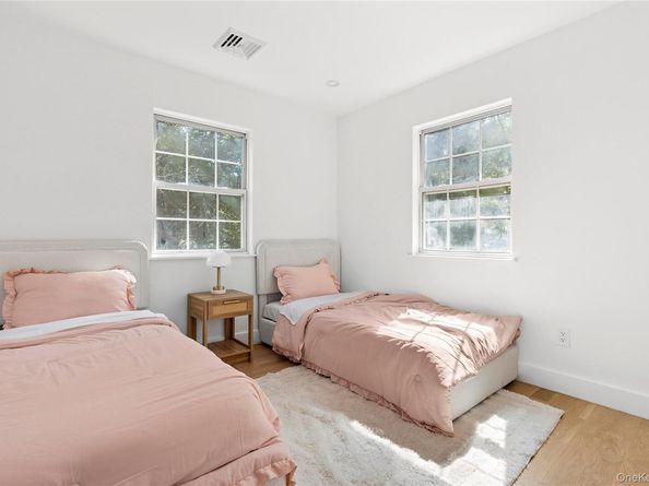 13 Shore Road, Hampton Bays NY 11946