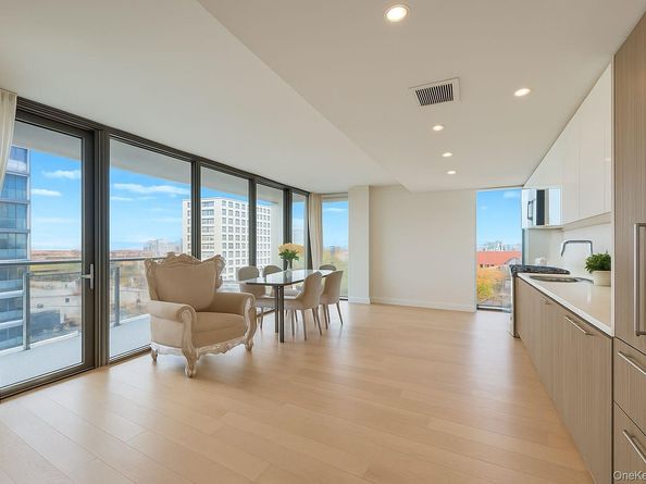 131-01 40th Road 11A, Flushing NY 11354