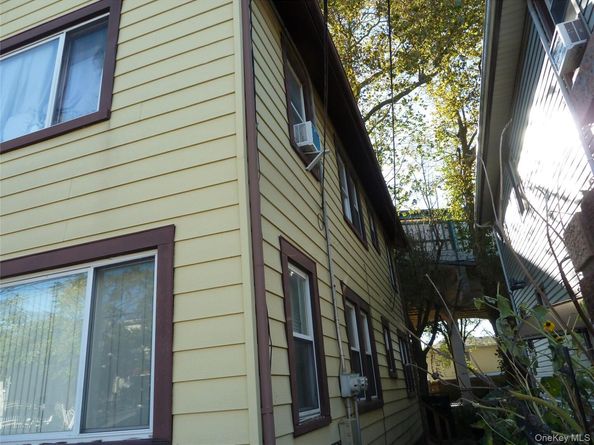 2515 Far Rockaway Boulevard, Far Rockaway NY 11691