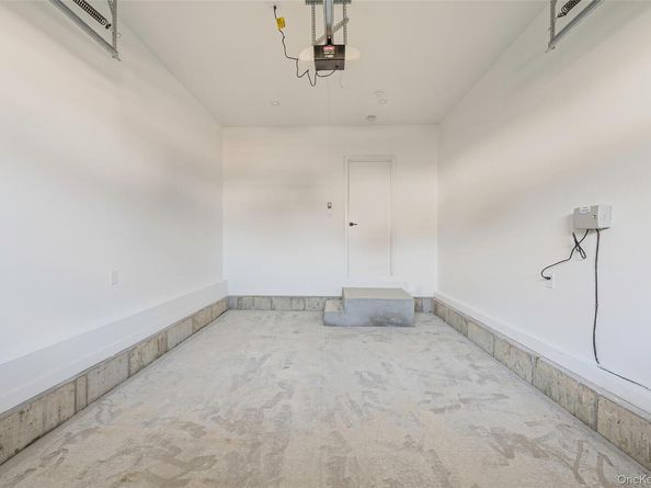 2386 Marlboro Street, East Meadow NY 11554