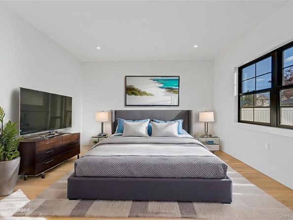 2386 Marlboro Street, East Meadow NY 11554