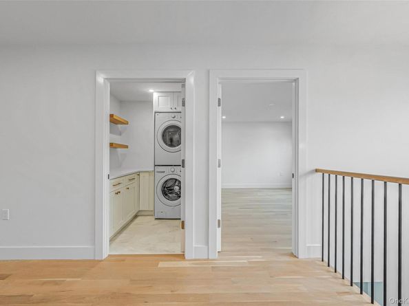 2386 Marlboro Street, East Meadow NY 11554