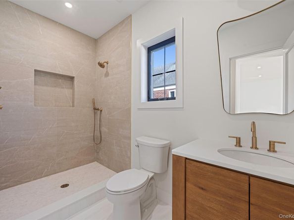 2386 Marlboro Street, East Meadow NY 11554