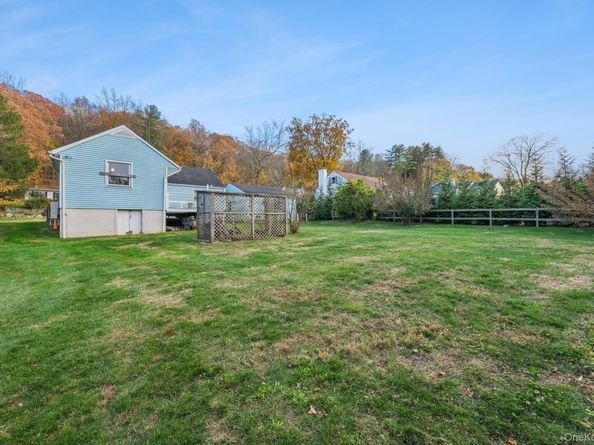 15 S Beechwood Road, Bedford Hills NY 10507