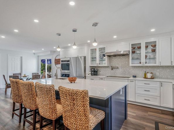 360 Woodside Avenue, Bellport NY 11713