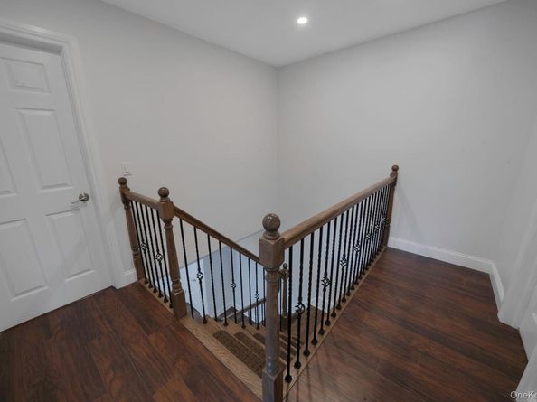 360 Woodside Avenue, Bellport NY 11713