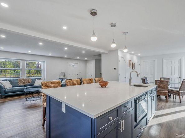 360 Woodside Avenue, Bellport NY 11713