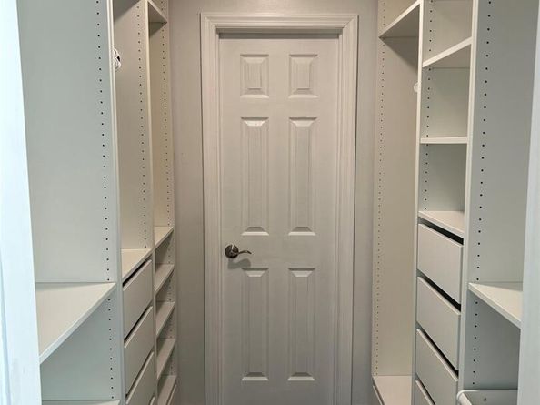 360 Woodside Avenue, Bellport NY 11713