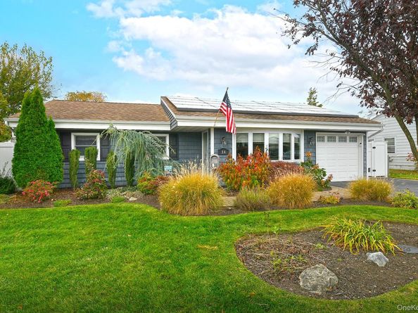 84 Bruce Avenue, Hicksville NY 11801