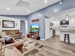 27 Kirby Lane, Ronkonkoma NY 11779