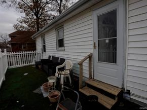 21819 139th Avenue, Springfield Gardens NY 11413