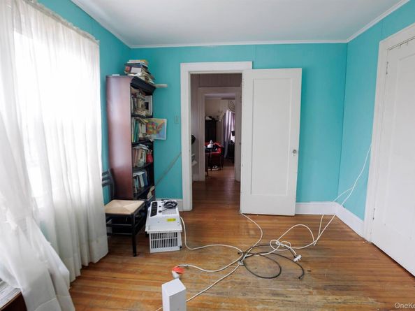 21819 139th Avenue, Springfield Gardens NY 11413