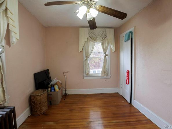 21819 139th Avenue, Springfield Gardens NY 11413