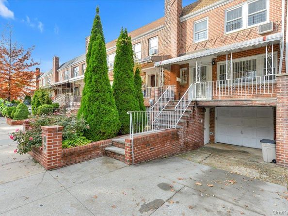 195-31 39 Avenue, Flushing NY 11358