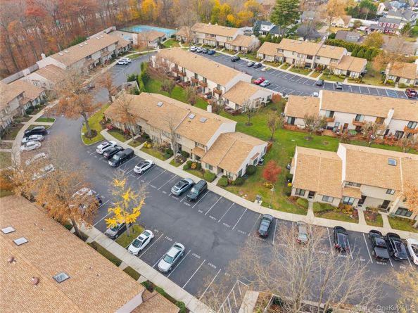 64 Stanford Court, Wantagh NY 11793