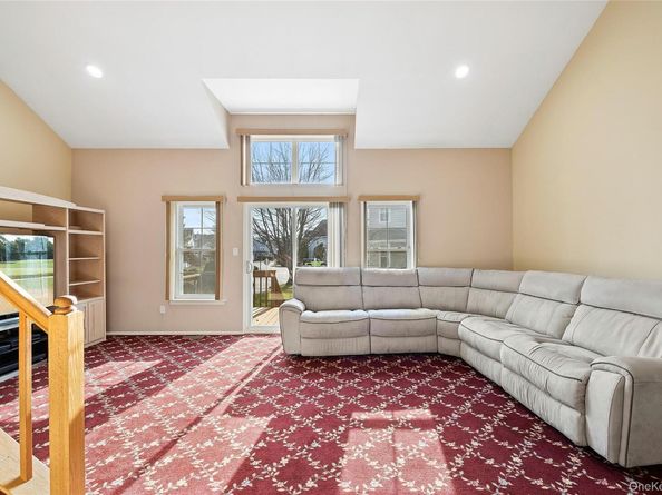 106 Northwood Boulevard, Central Islip NY 11722