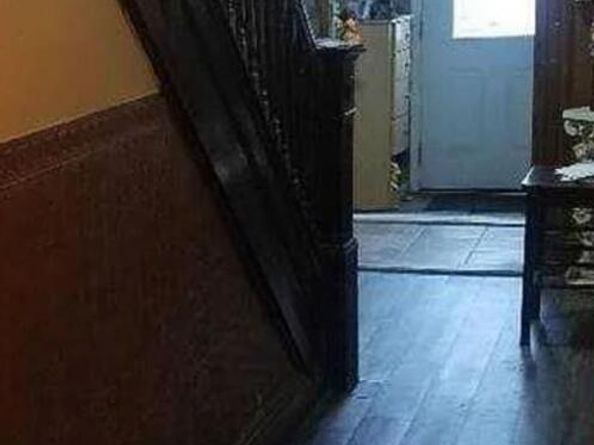 8716 104th Street, Richmond Hill NY 11418