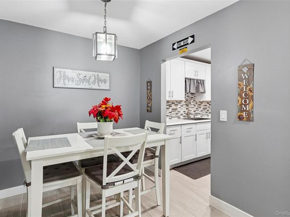 41 Richmond Boulevard 2B, Ronkonkoma NY 11779