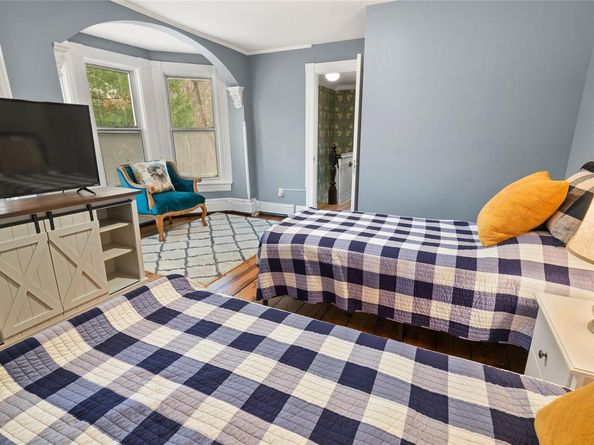 1055 Bridge Pointe Lane, Yorktown Heights NY 10598